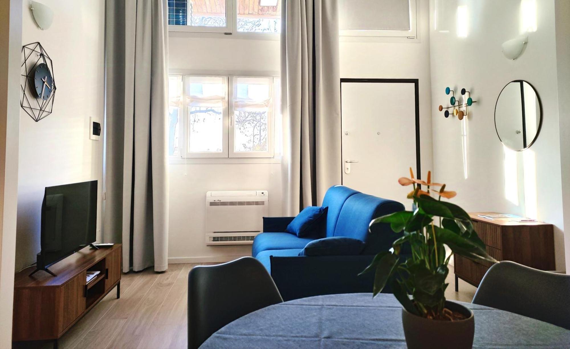 Appartamento Fantastic Flat Famagosta Area, Forum, Parking, Netflix Milano